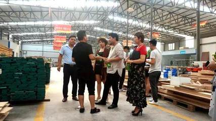 青馬旅程 | 探訪高端定制家具的獨(dú)特奧秘,迪諾德萊克誠邀青馬設(shè)計(jì)機(jī)構(gòu)參觀工廠